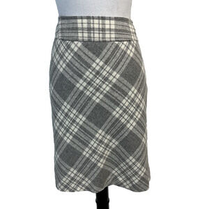 Talbots Skirt sz 10 Gray White Plaid Bias Wool Knee A Line Preppy Career Casual